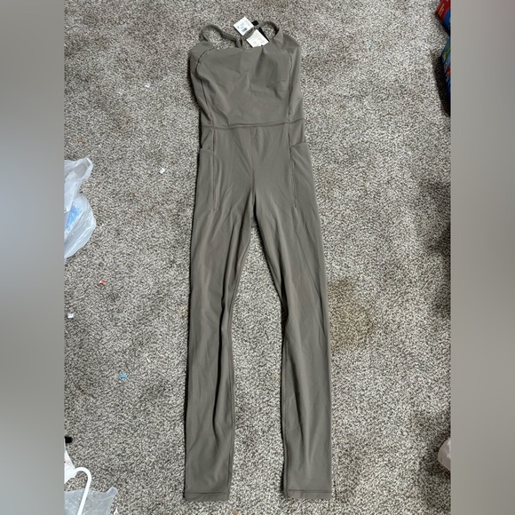 CALIA Inspire Adjustable Strap Bodysuit - Picture 4 of 12